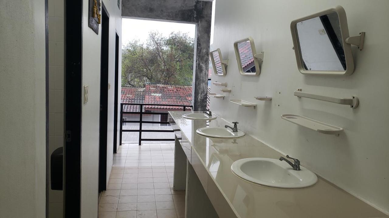 Wild & Wandering Backpacker Hostel & Bar Haad Rin Room photo